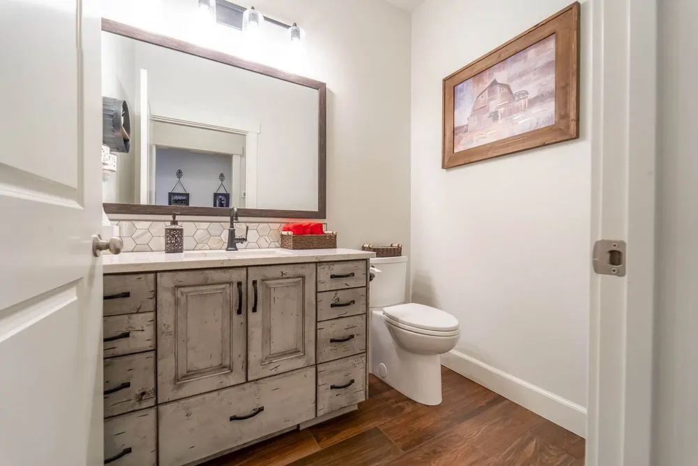 Bathroom after Tammie Coffey’s redesign