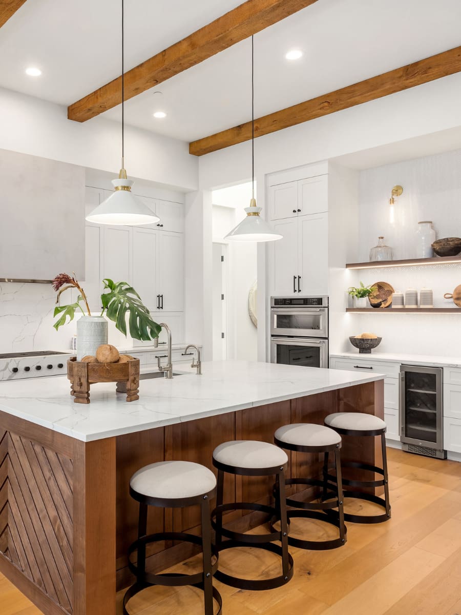 example kitchen using marble from Francini Inc.